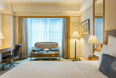 Chambre R Club, niveau club, 1 grand lit King — Renaissance Riverside Hotel Saigon