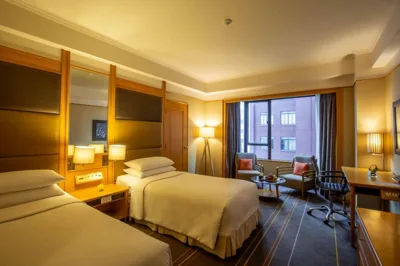 Renaissance Riverside Hotel Saigon – Photos 8